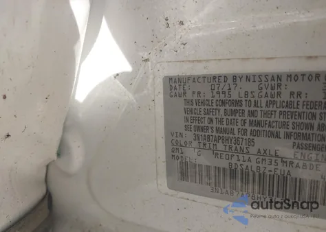 2017 Nissan Sentra S z USA, uszkodzony, nr VIN 3N1AB7AP8HY367185